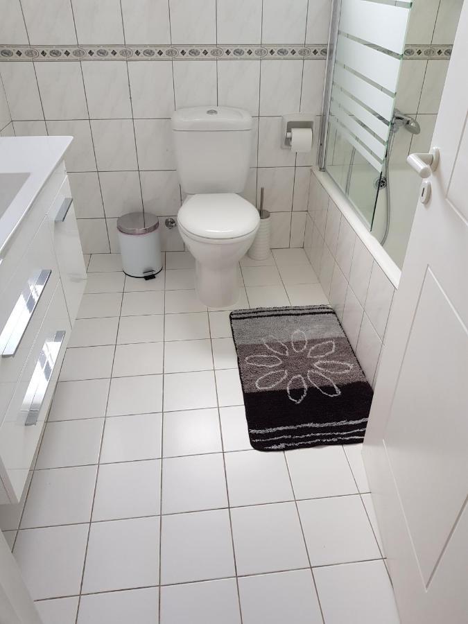 Paradise Gardens IV 2 Bd Amazing Apartment Paphos Exterior foto