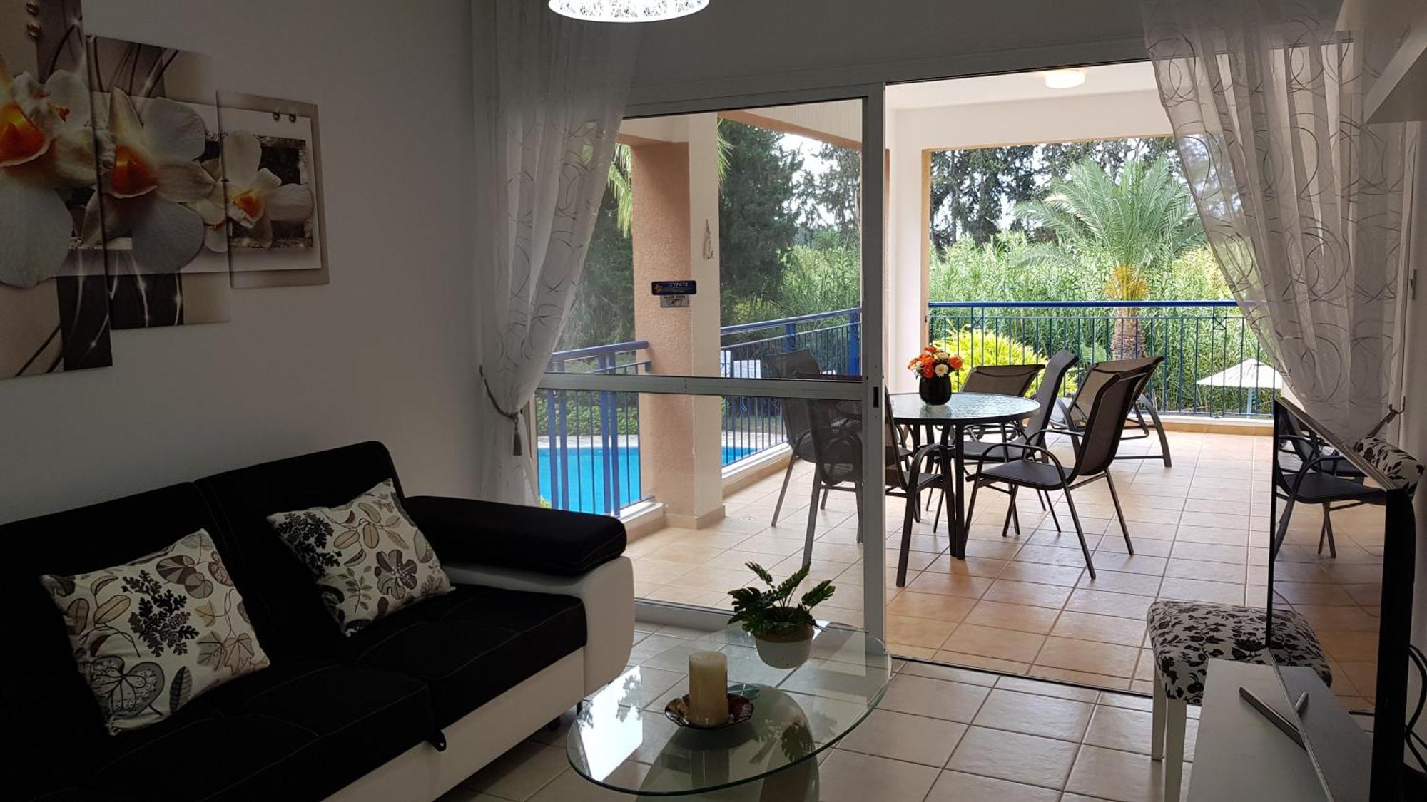 Paradise Gardens IV 2 Bd Amazing Apartment Paphos Exterior foto