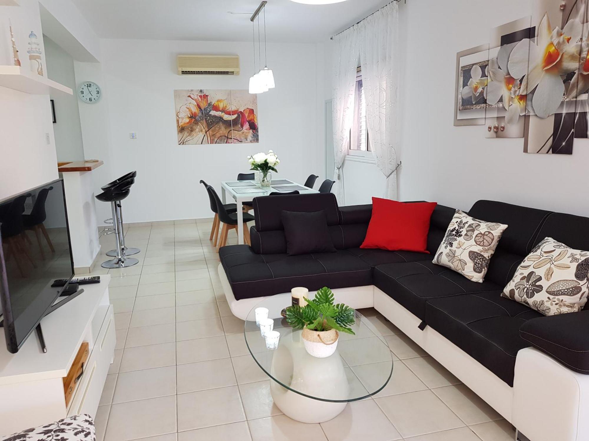 Paradise Gardens IV 2 Bd Amazing Apartment Paphos Exterior foto